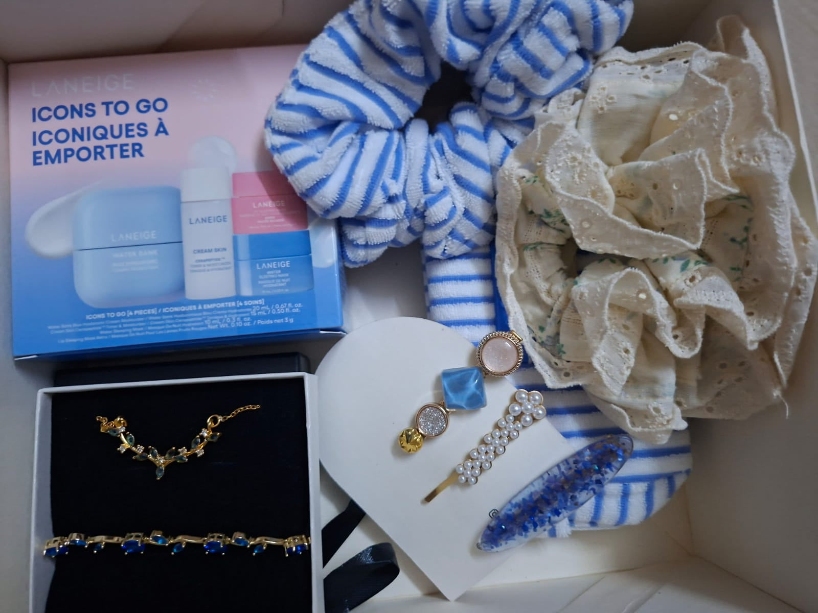 Blue Muse Luxury Hamper 🩵